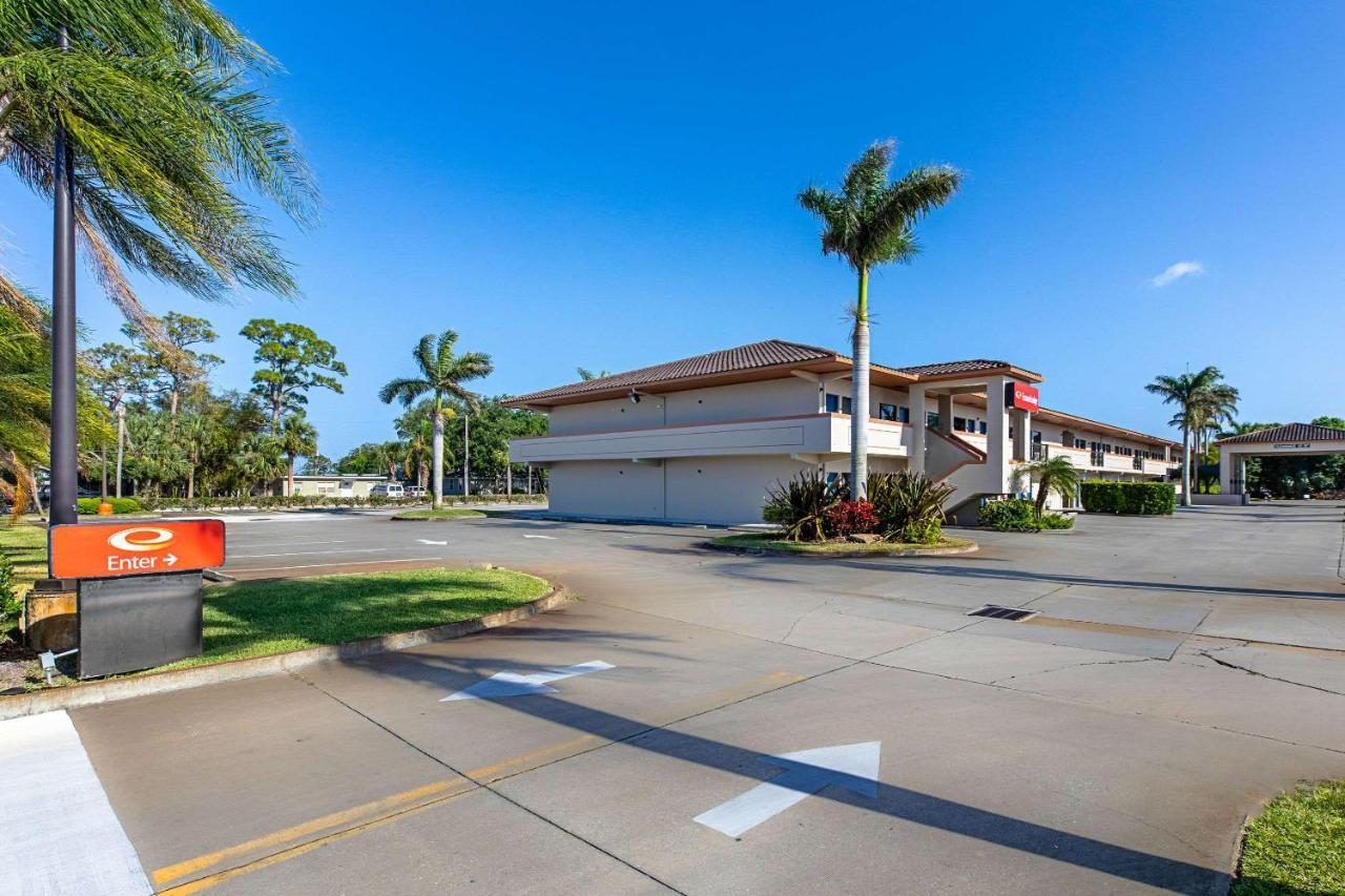 Econo Lodge Vero Beach - Downtown Esterno foto
