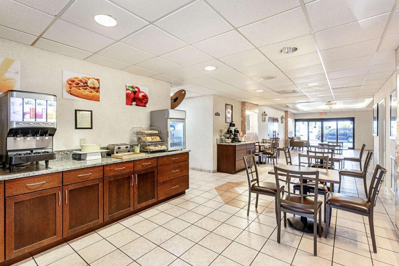 Econo Lodge Vero Beach - Downtown Esterno foto